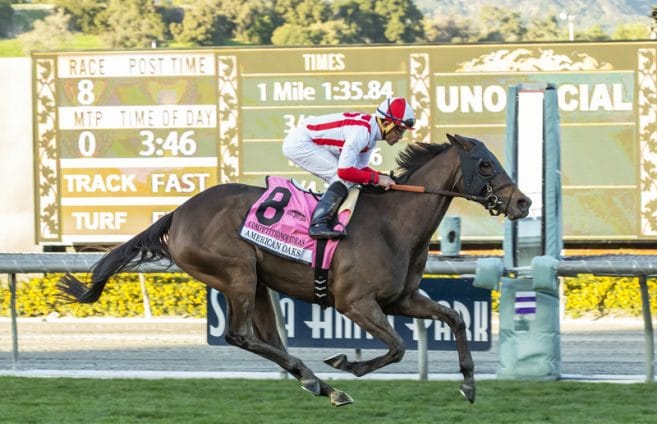 Competitionofideas Rallies to Win American Oaks