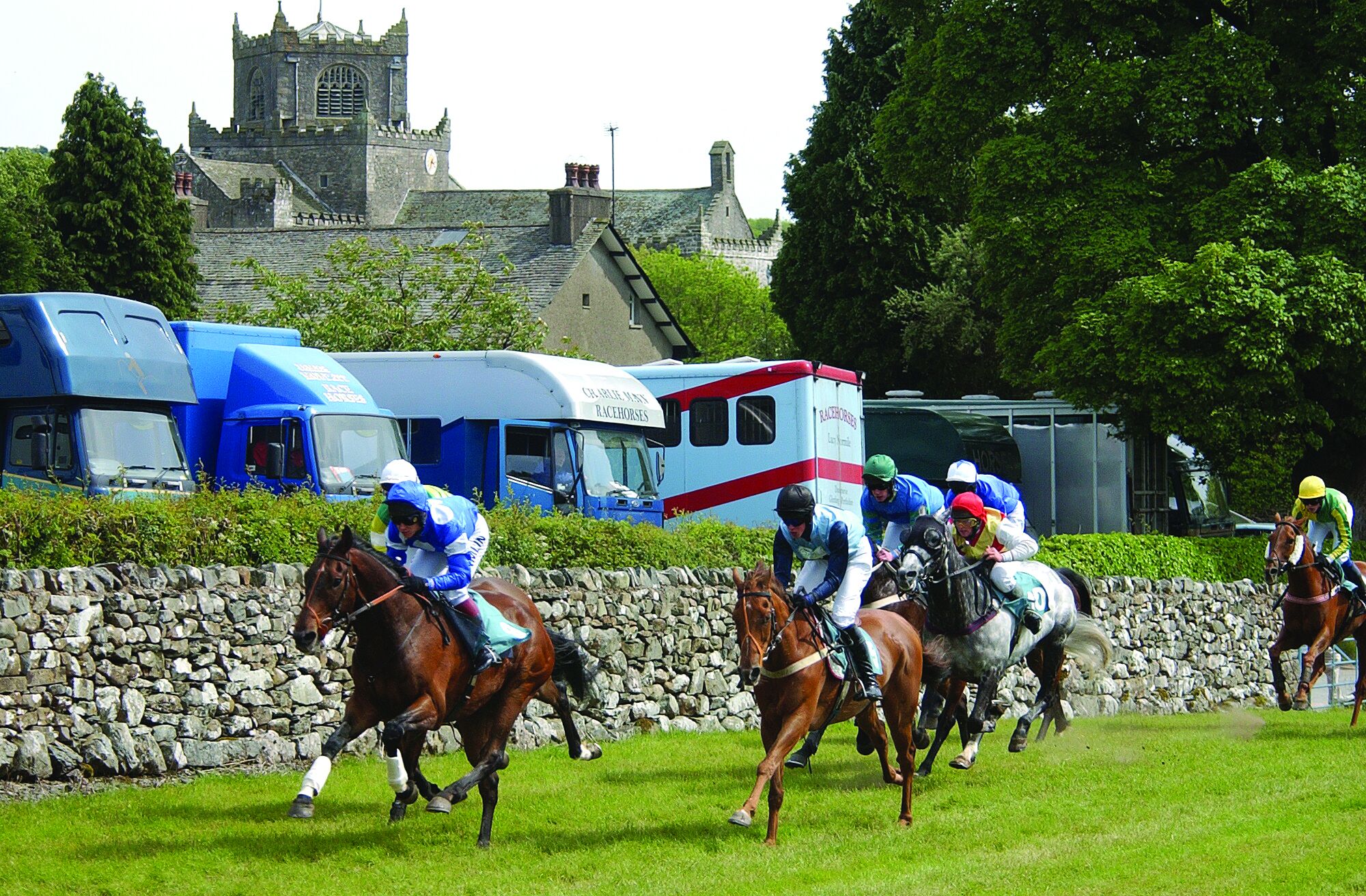 Cartmel Hosts One of the Last Races of the Weekend